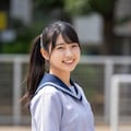 制服トップレス 3枚目