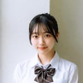 制服トップレス 9枚目