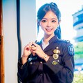 女性警察官になってみた2 3枚目