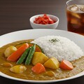 摩訶不思議食堂の野菜カレー福神漬け付き 4枚目