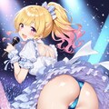 アイドルの前かがみパンチラ 2枚目