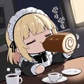 新入荷のロールケーキをこれでもかとお替りしまくっちゃう系メイドちゃん 3枚目