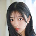 制服トップレス 2枚目