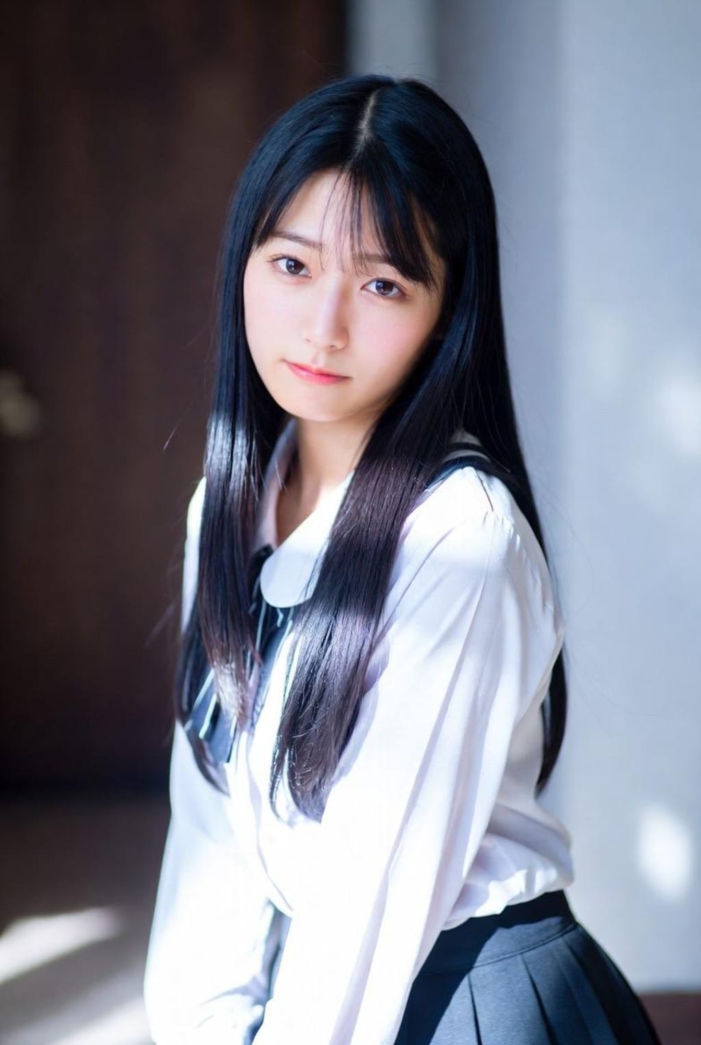 制服トップレス