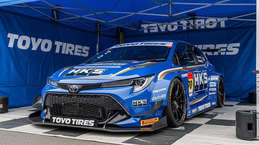 トーヨータイヤGRカローラ