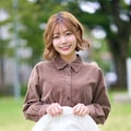 パンチラ　がに股×スカートめくり 2枚目