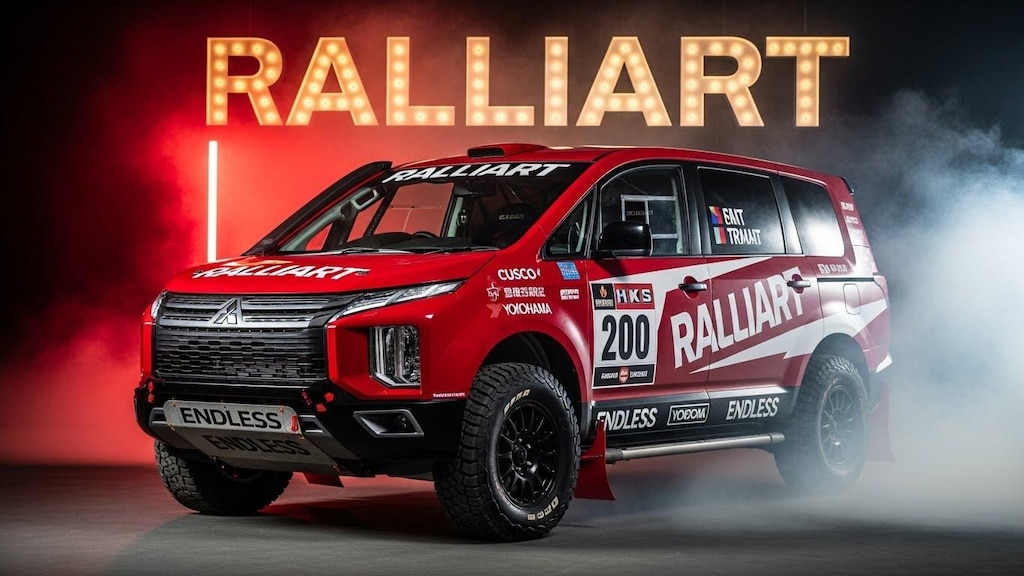 ラリーアートデリカラリーカー