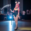 バニーガール 2枚目