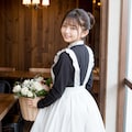 メイド服の女の子 2枚目