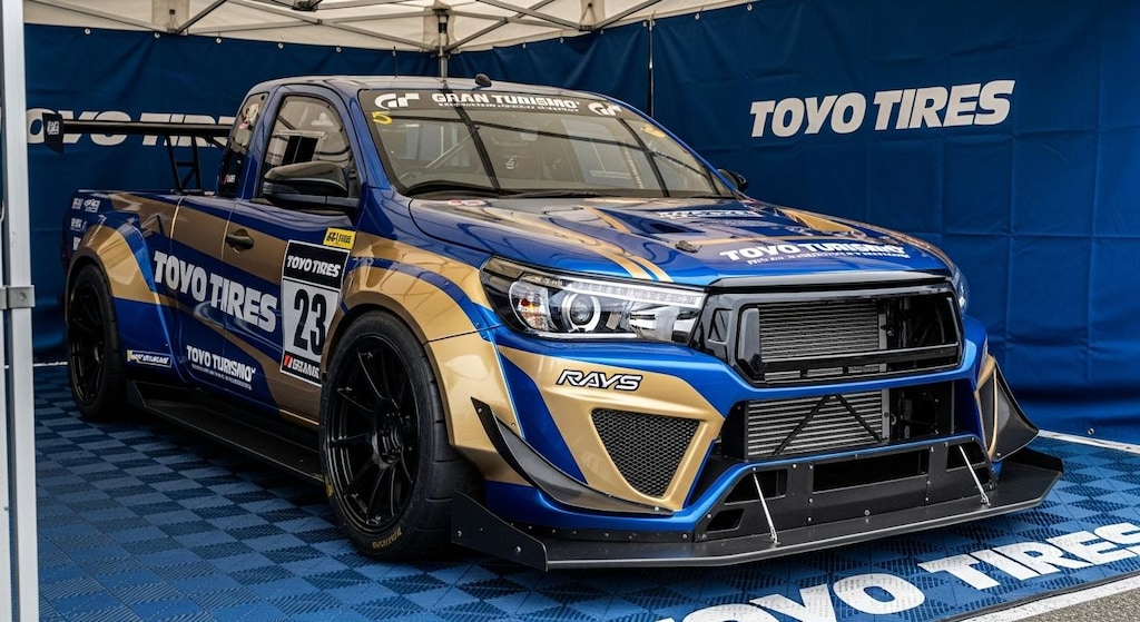 トーヨータイヤハイラックス