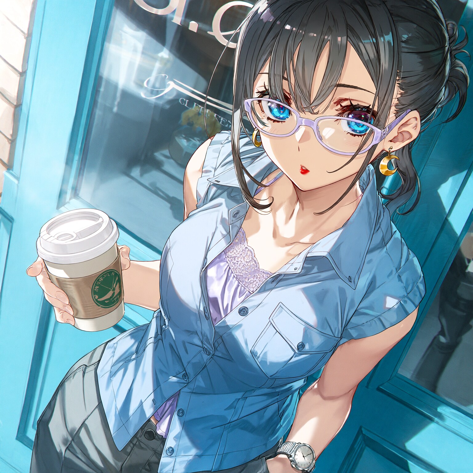 カフェの前