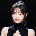タートルネックでポロリ 4枚目