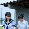 Grok 見せてくれる大雨のバス停 5枚目