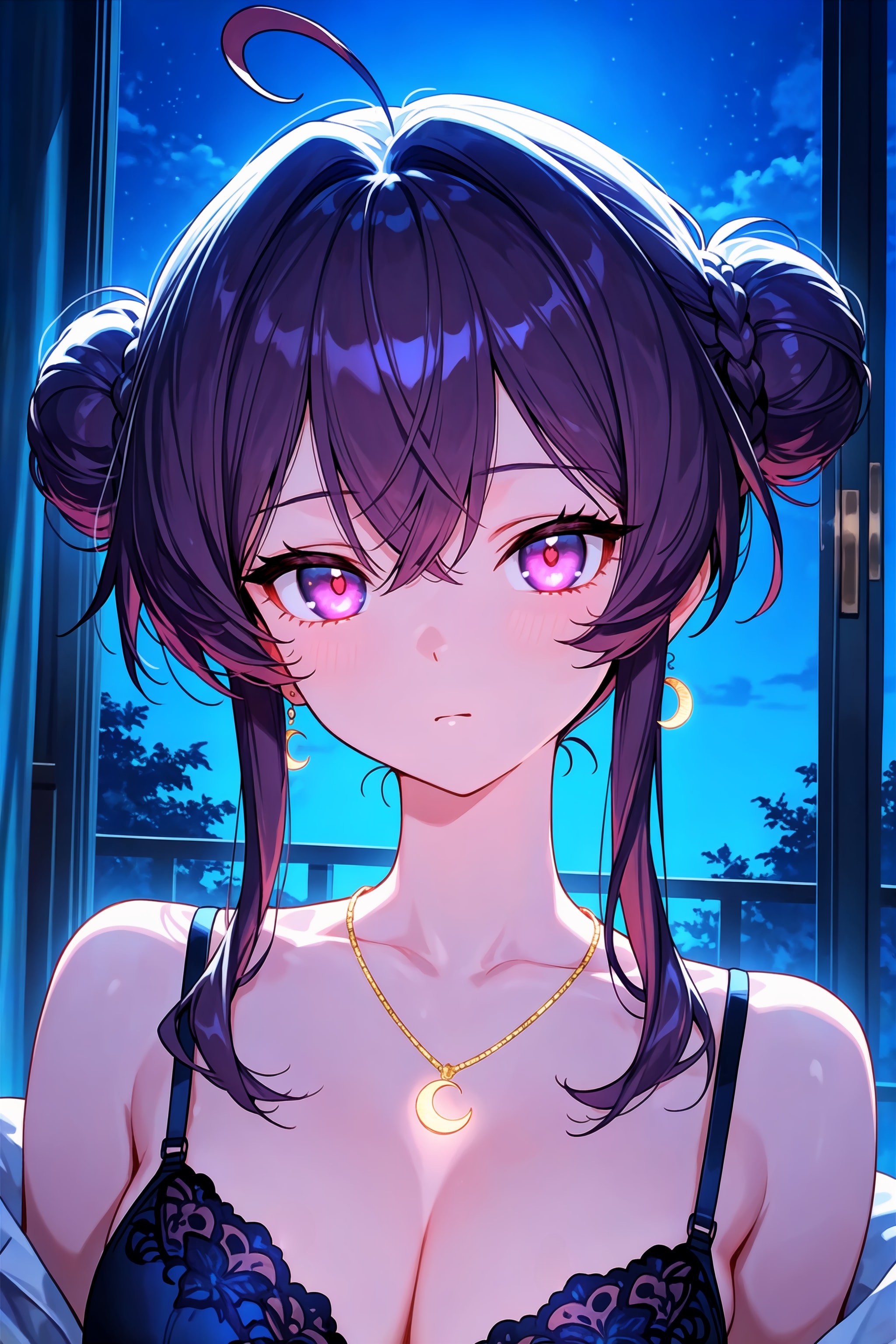 クレセントネックレス