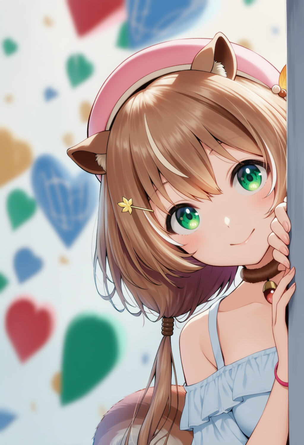 リスちゃんが物陰からジッと見つめているだけ