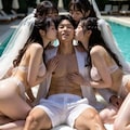 一夫多妻婚　プールSIDE 7枚目