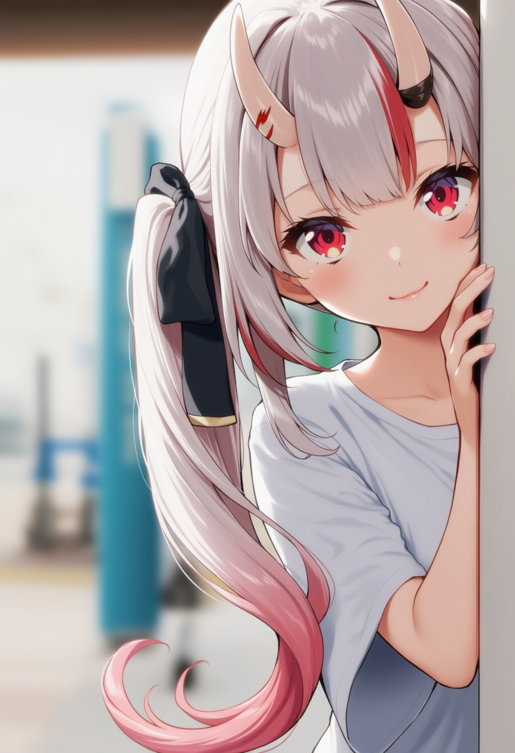 余が物陰からジッと見つめているだけ