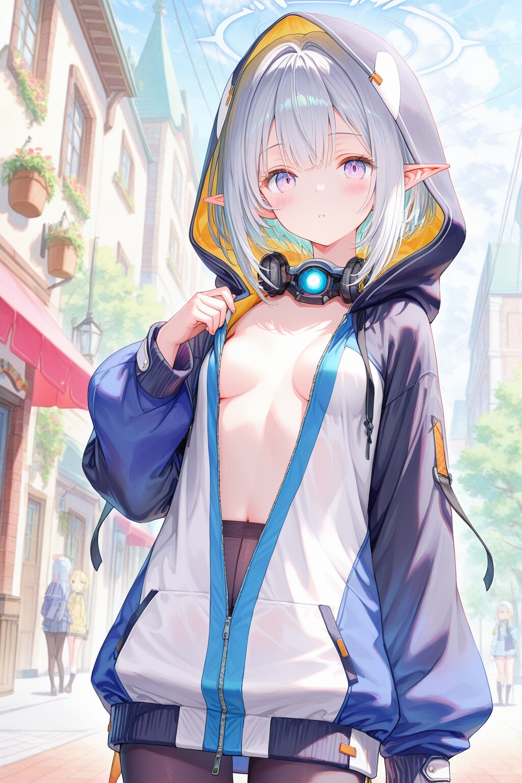 パーカーの下は