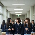 スカートは校則違反の学校 8枚目