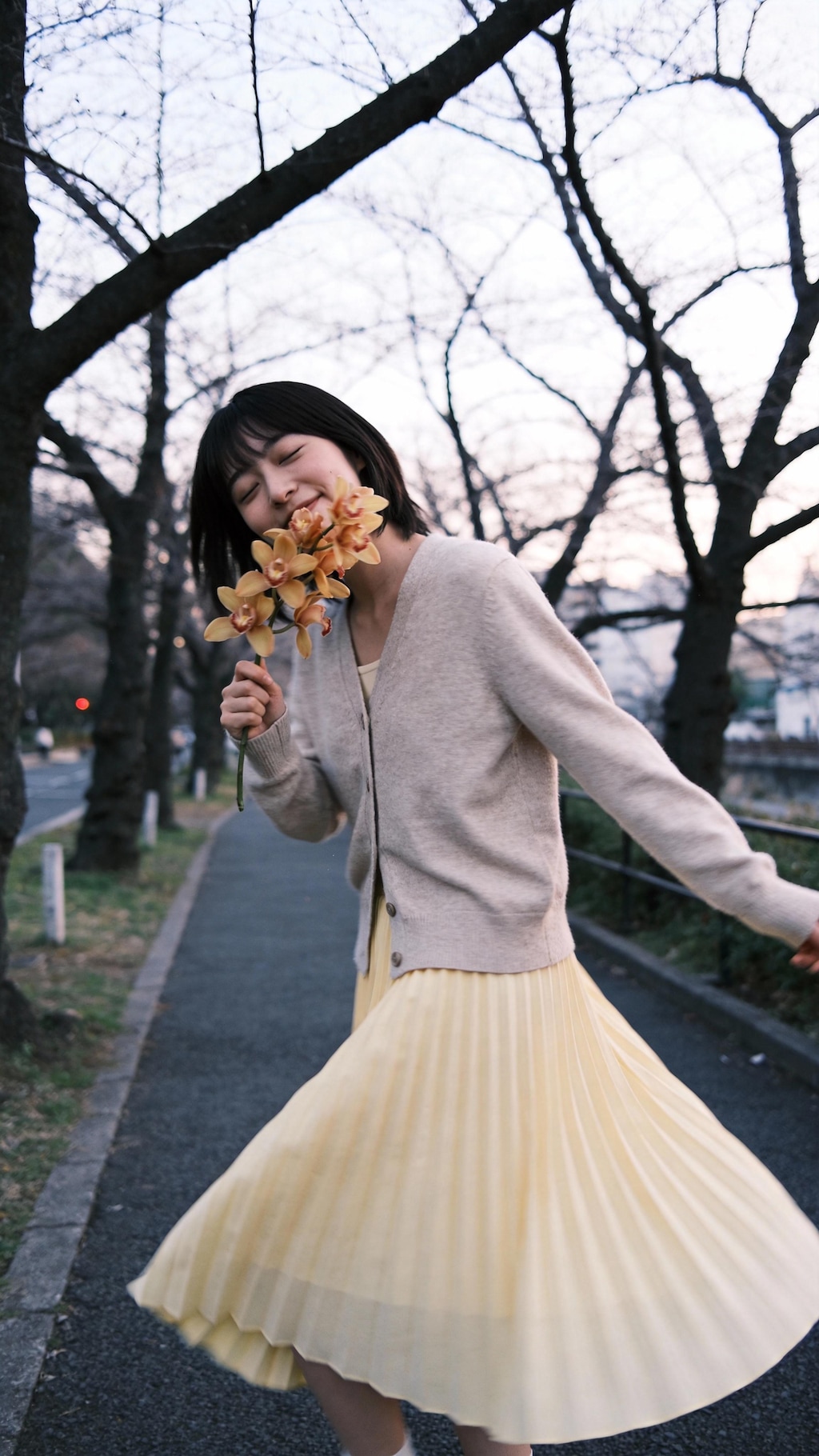 Gold Petals, Ebony Wings