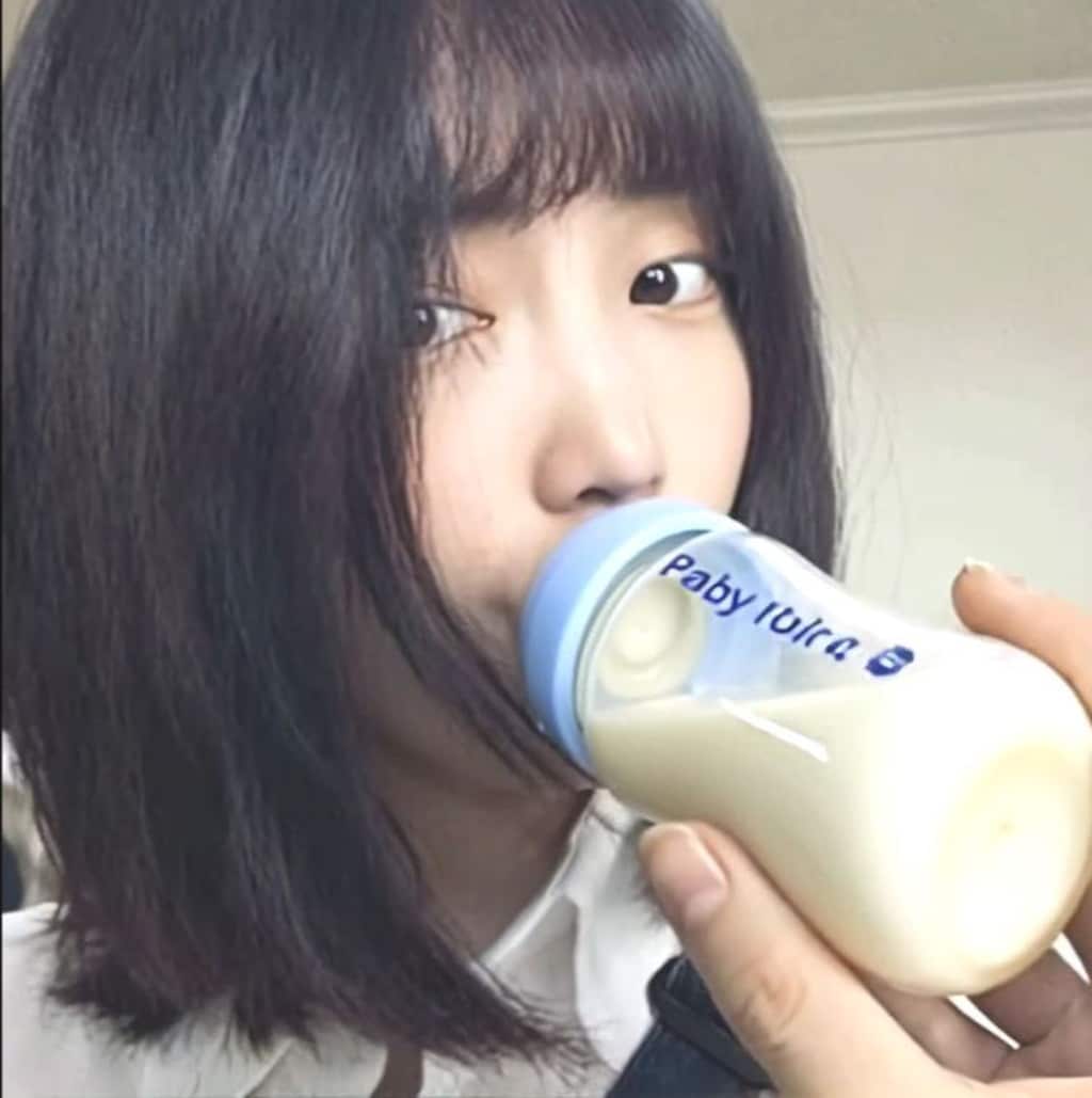 哺乳瓶フェチ