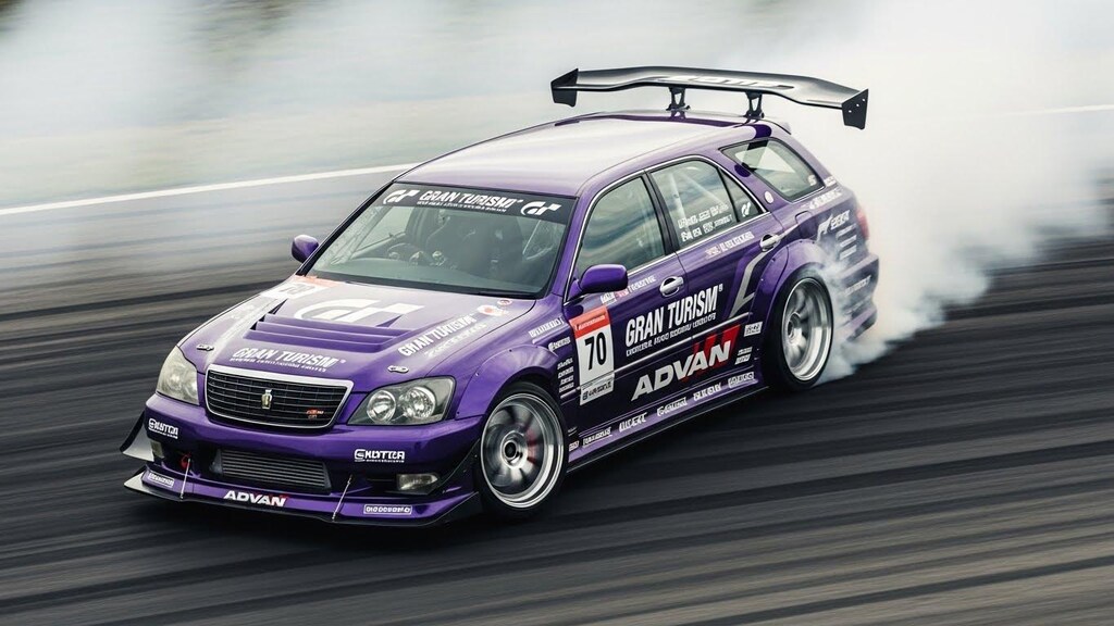 グランツーリスモクラウンエステートのドリ車