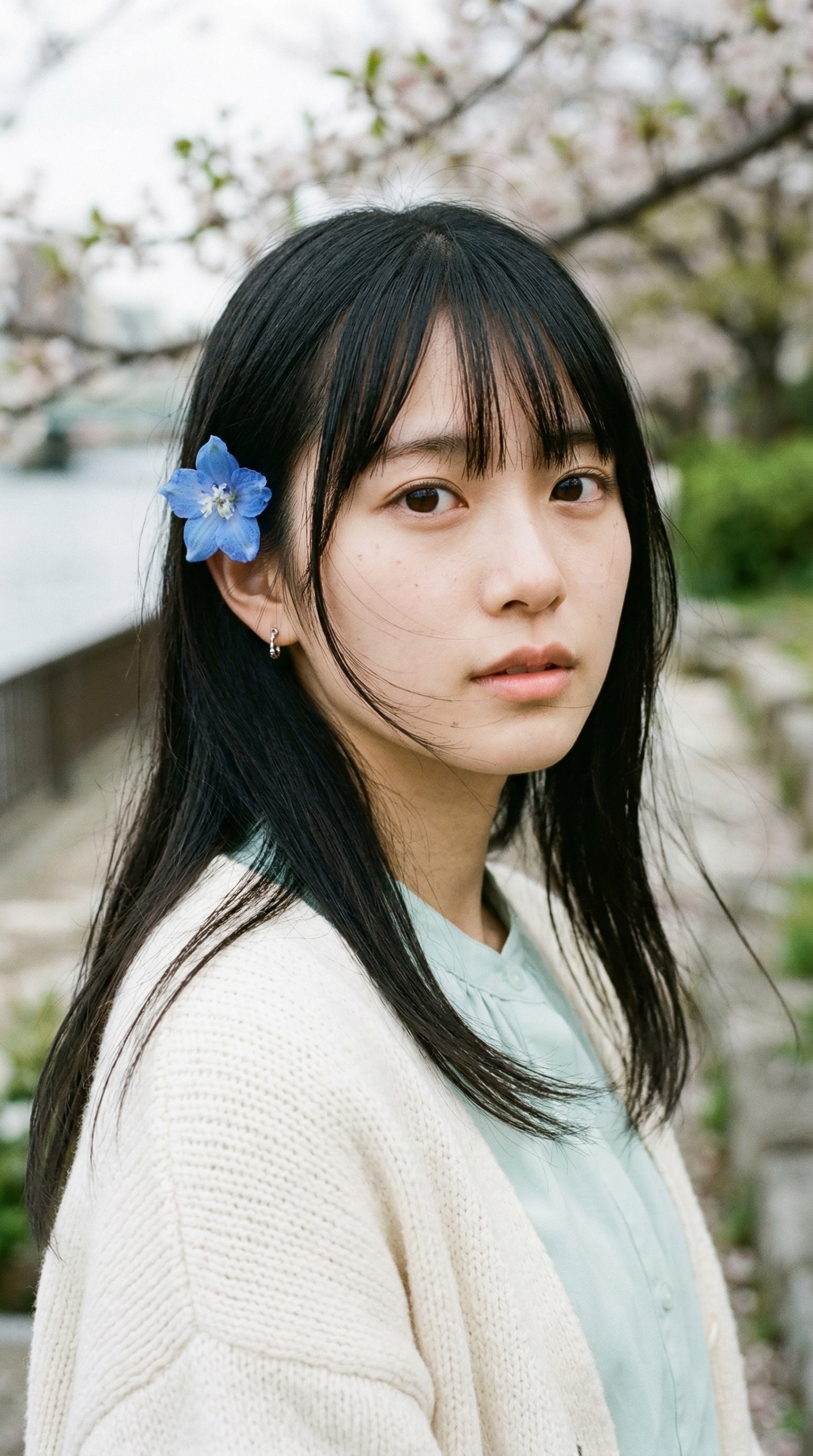 Whispers of the Delphinium | の人気AIイラスト・グラビア