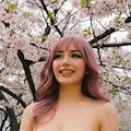 巨乳ギャルと桜 6枚目