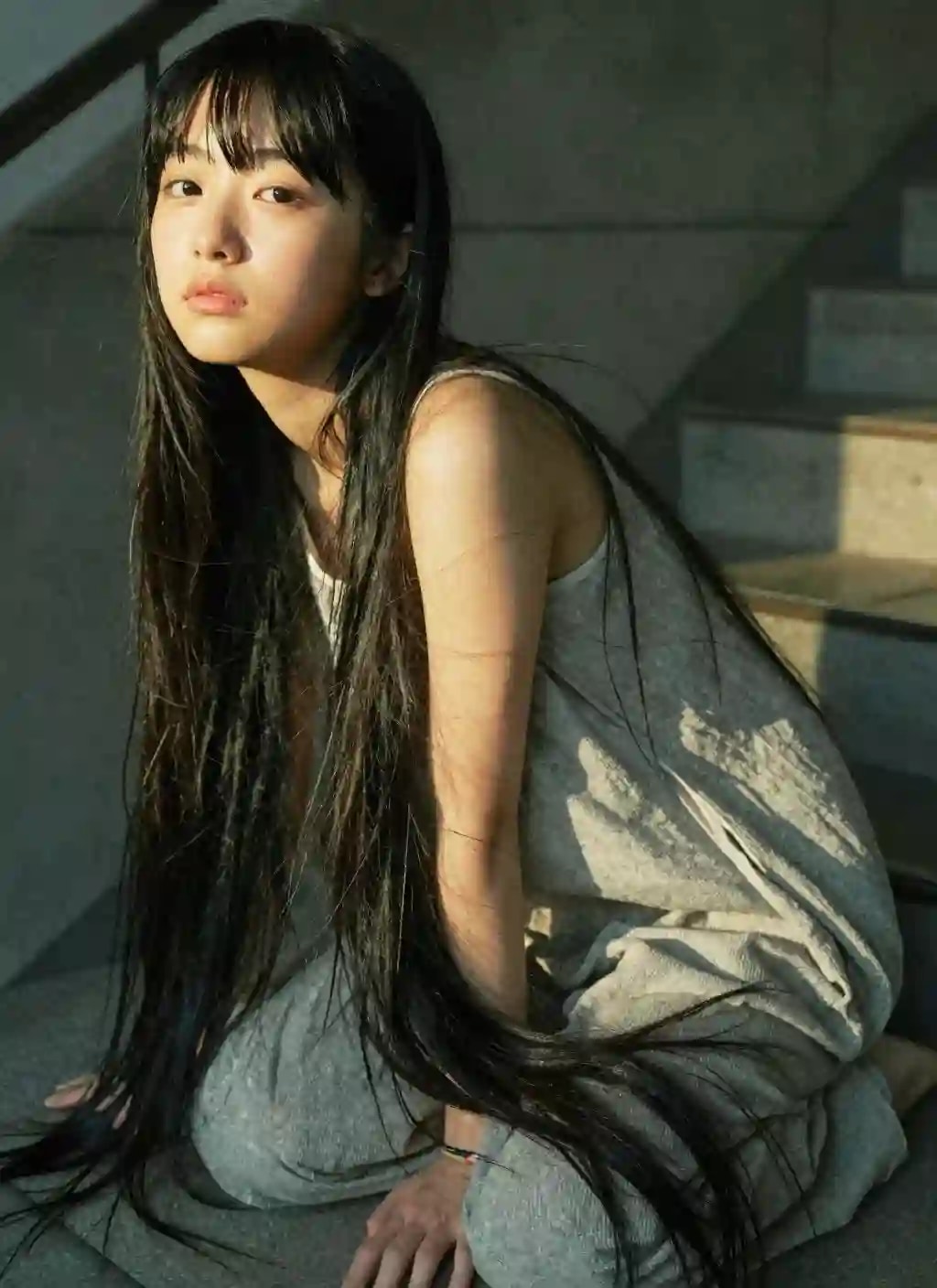 黒髪長髪っ娘（時々眼鏡）